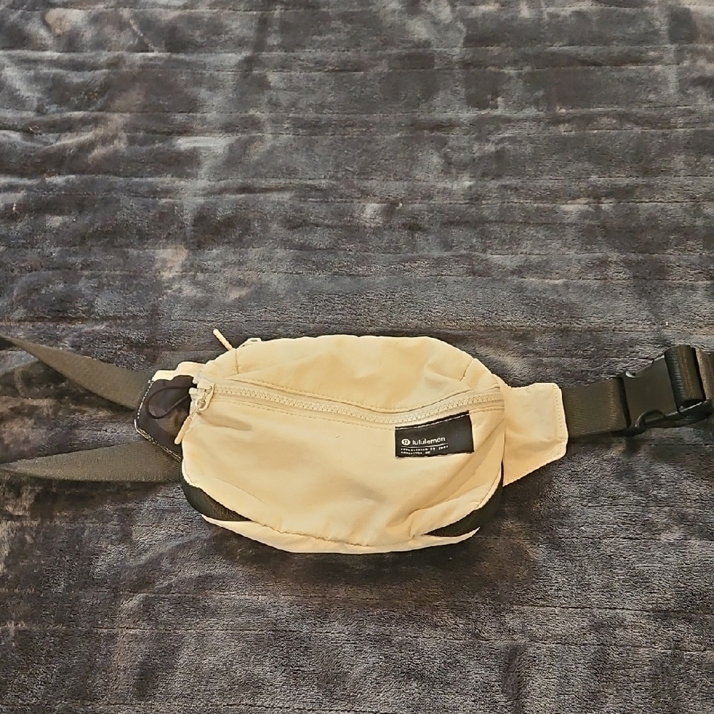 Lululemon Belt Bag